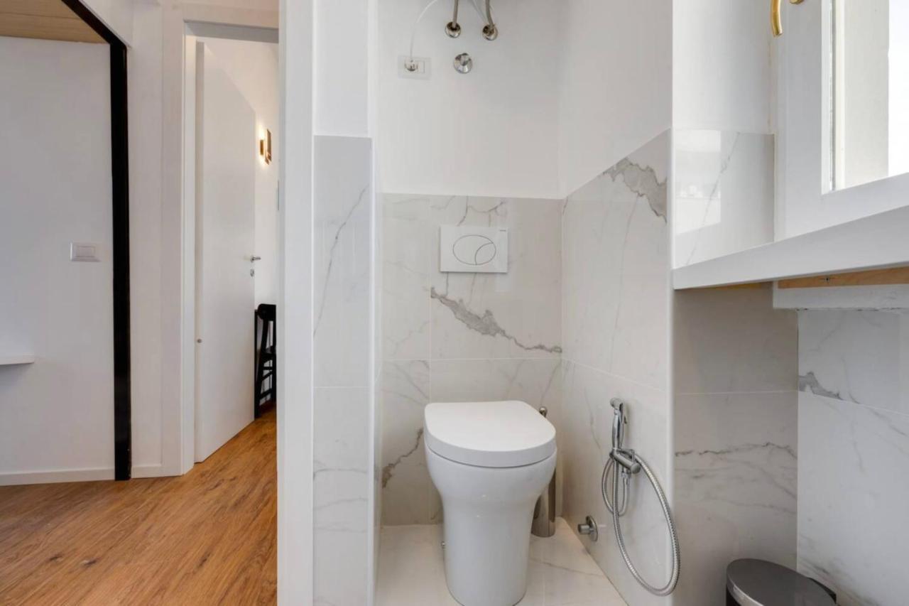 Navigli Loft - Hosted By Sweetstay Appartamento *